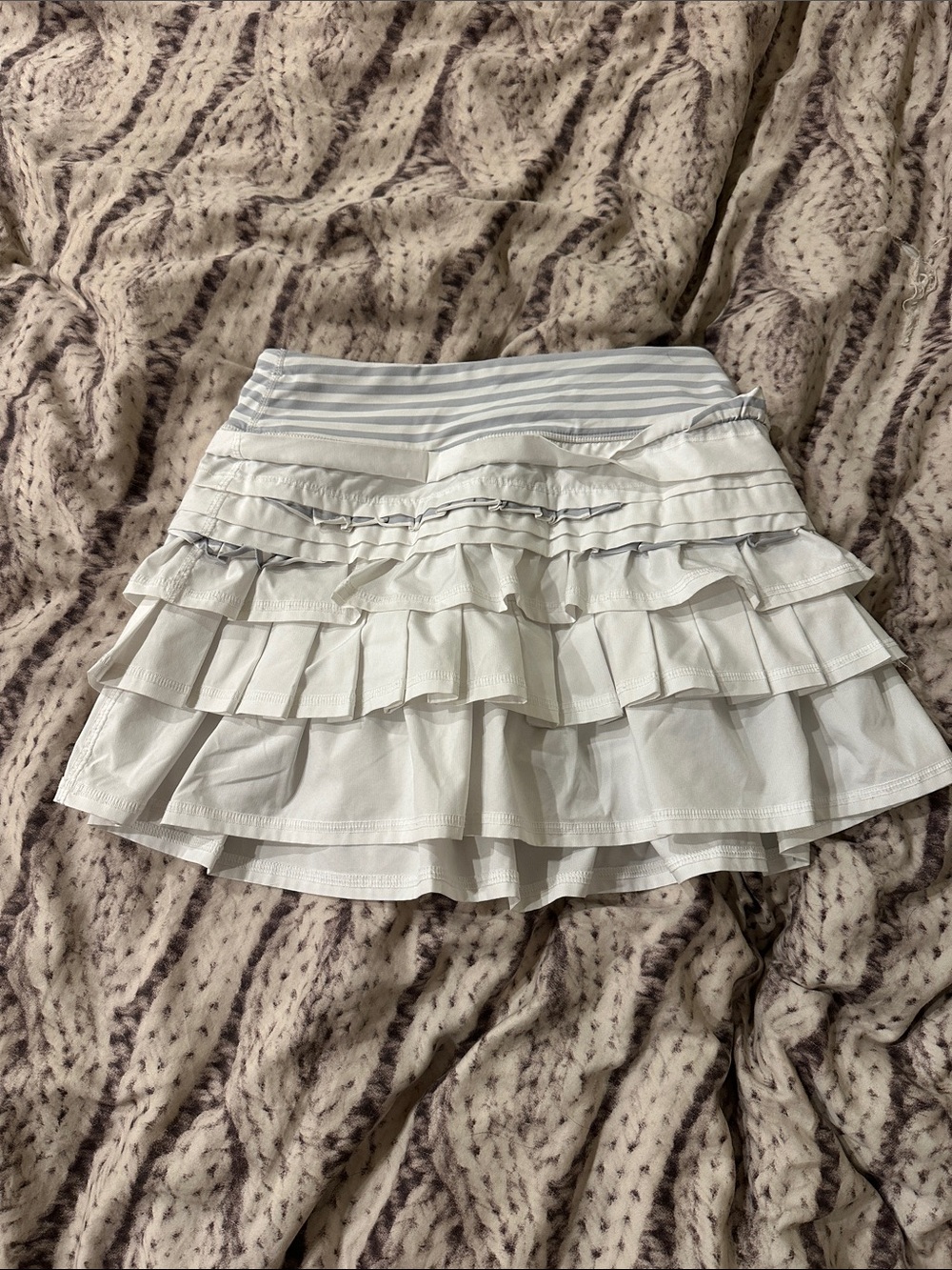 Lululemon White Ruffled Tennis Skirt